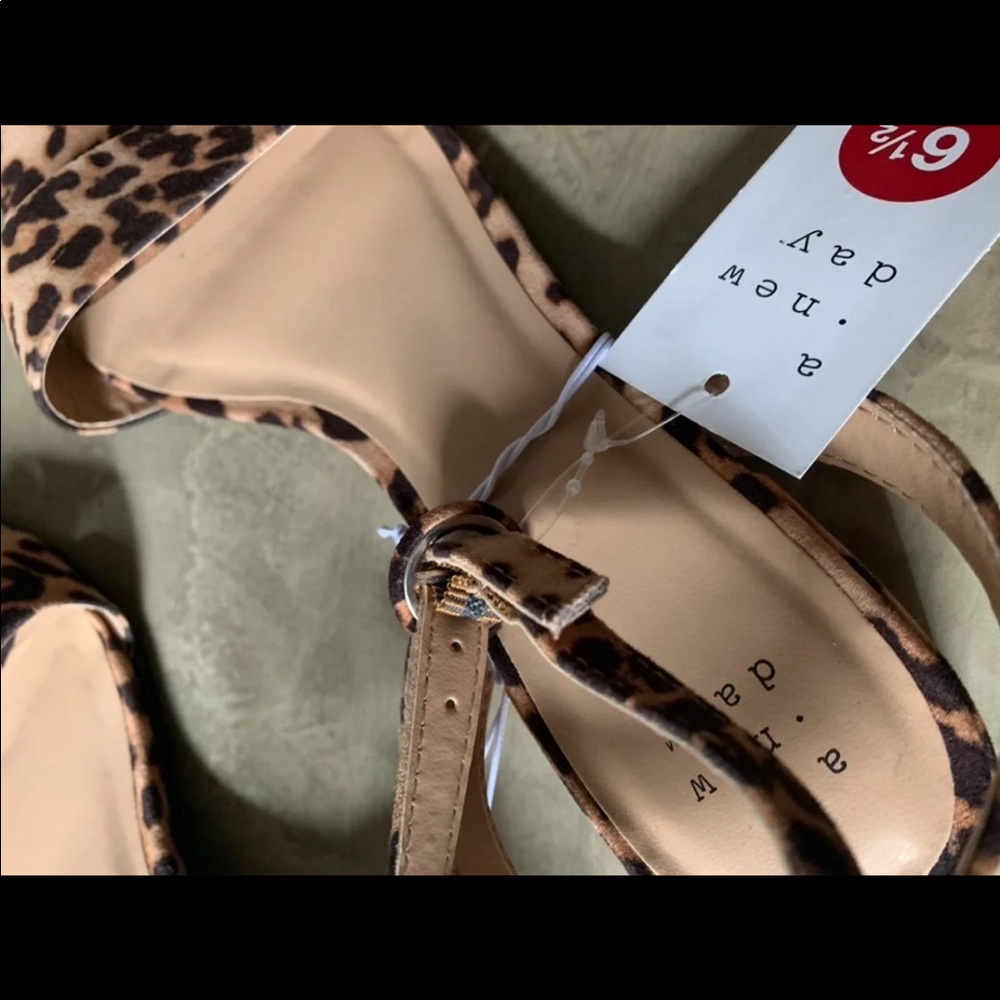 Target A New Day Cheetah Sandals - Picture 4 of 5